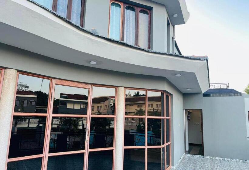 スタンダードルーム, Trmotel