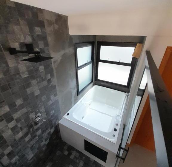 デラックススイート, Pousada Kirana