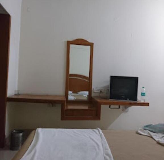 スタンダードルーム, The Grand 3star Sindhu Hotel, Mahbubnagar