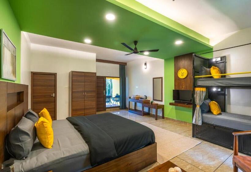 四人标准间, The Hosteller Wayanad