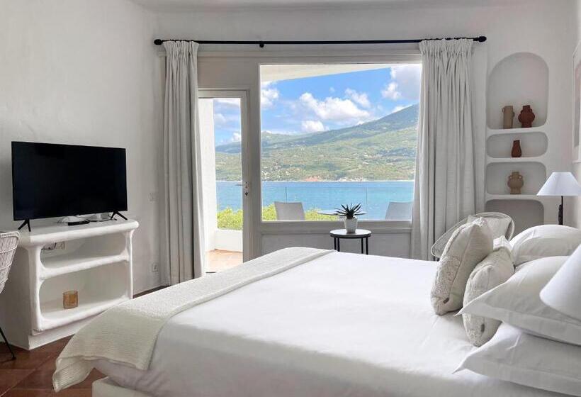 اتاق لوکس چهار تخته, A Mare Corsica I Seaside Small Resort