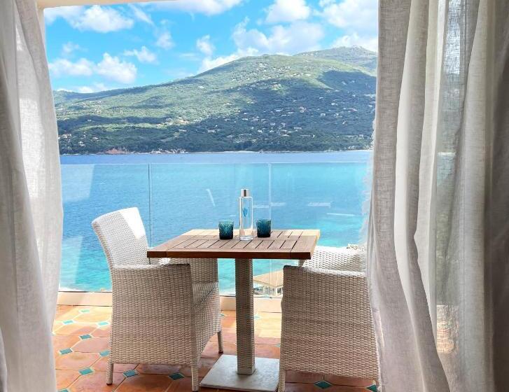 سوییت, A Mare Corsica I Seaside Small Resort