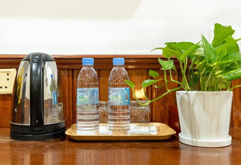 غرفة قياسية ثلاثية, Bd International