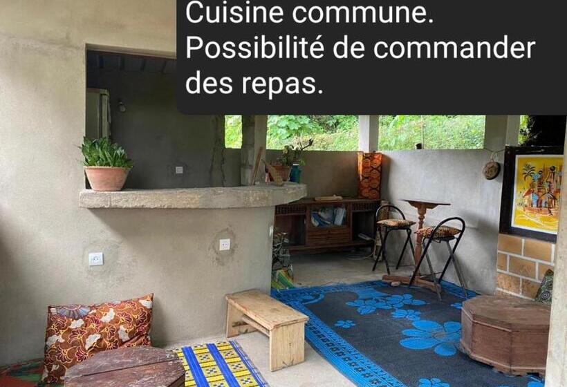 اتاق استاندارد با چشمانداز باغ, Lodge Au Paradis Fleuri