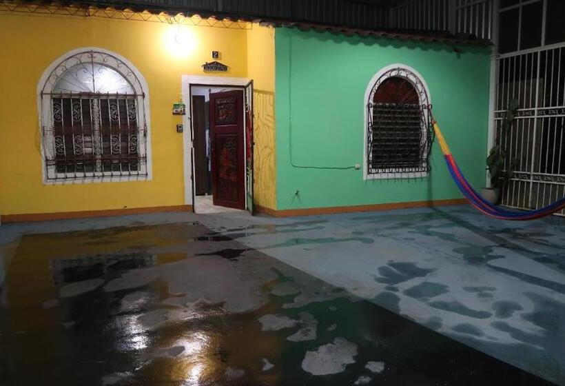 اتاق استاندارد, Palacios Hub 1
