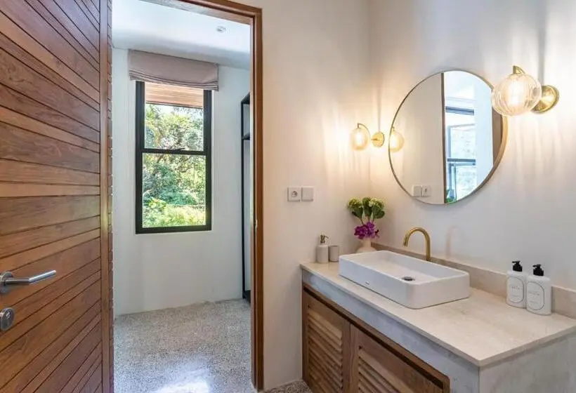 スタンダードルーム, Villa Badoum Guesthouse