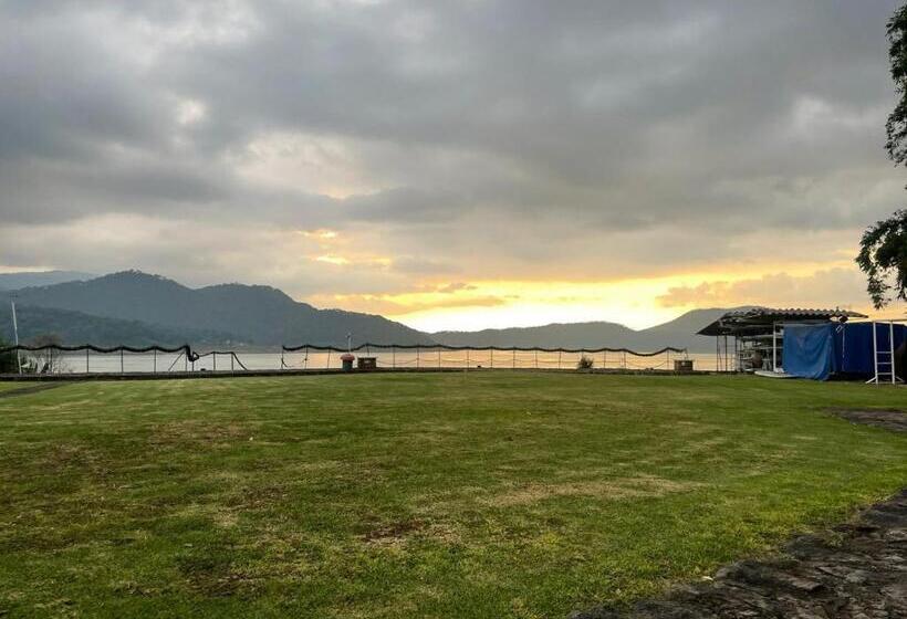 شقة بغرفة نوم واحدة, Vive En Un Castillo En Valle De Bravo