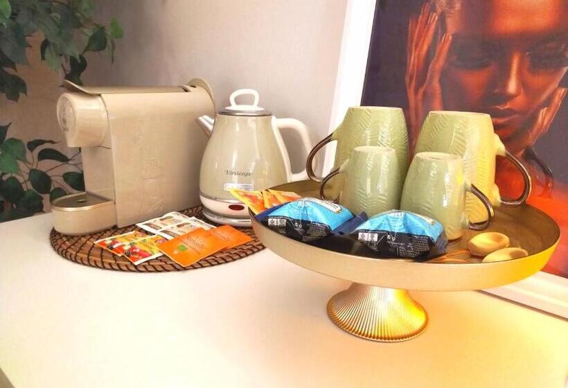 חדר סטנדרט עם ג'קוזי, Malely Suite