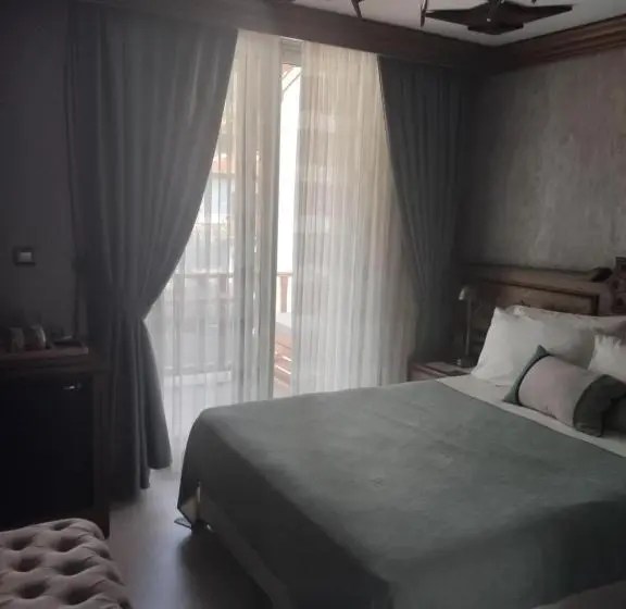 Standard-huone, Göktürk Otel