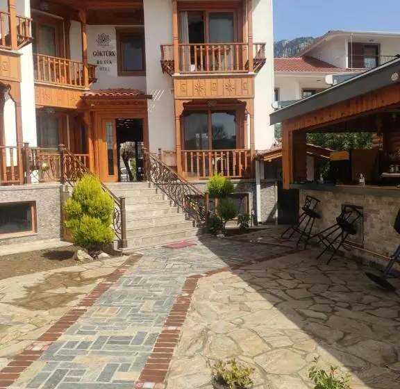 Standard-huone, Göktürk Otel