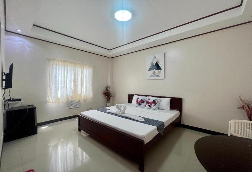 Quarto Deluxe, Dinah S Tourist Inn