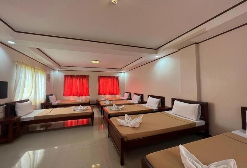 اتاق خانوادگی, Dinah S Tourist Inn