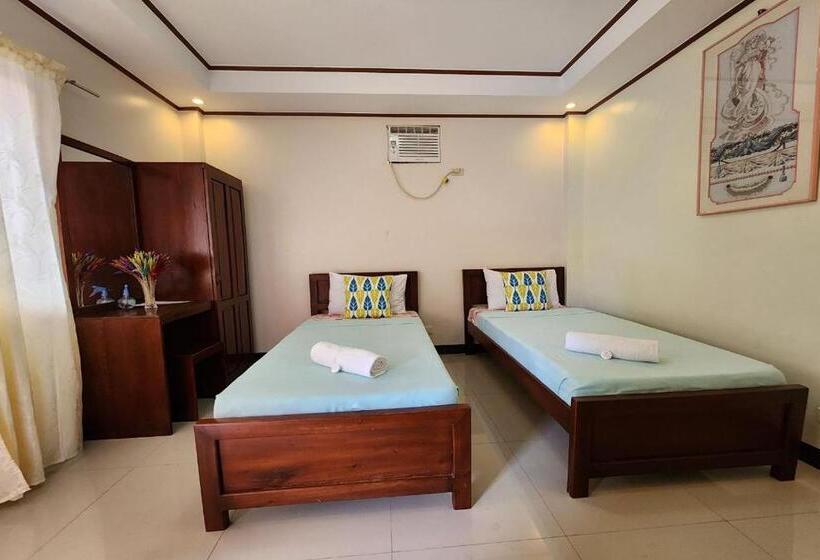 Quarto Estandar, Dinah S Tourist Inn
