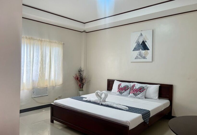 اتاق لوکس, Dinah S Tourist Inn