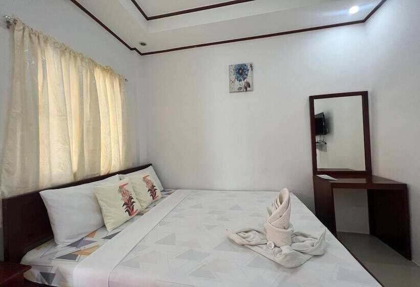 Quarto Estandar, Dinah S Tourist Inn