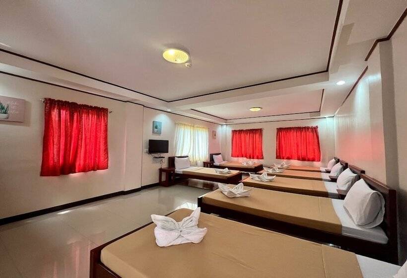 اتاق خانوادگی, Dinah S Tourist Inn