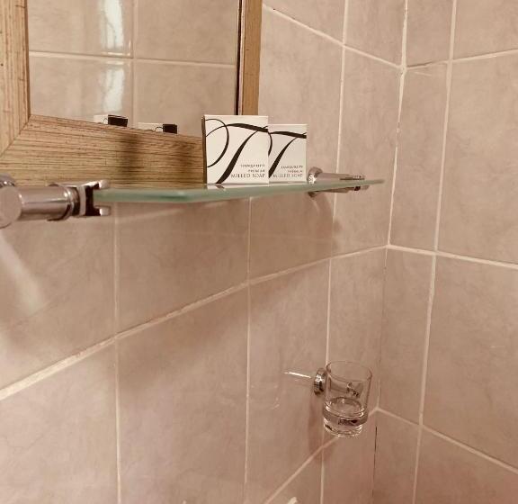 غرفة ديلوكس, Khutsong Lodge