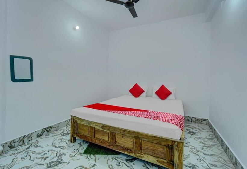 חדר קלאסי לשלושה, Oyo Flagship Your Room & Guest House