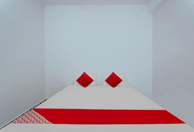 חדר קלאסי לשלושה, Oyo Flagship Your Room & Guest House