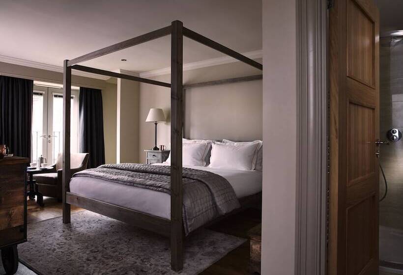 Номер Стандарт, The Harper