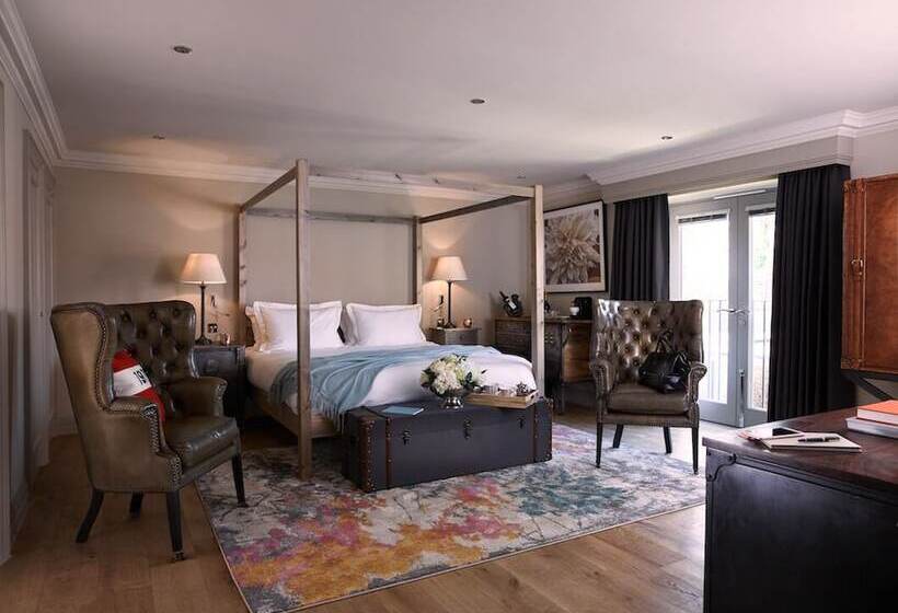 Номер Стандарт, The Harper