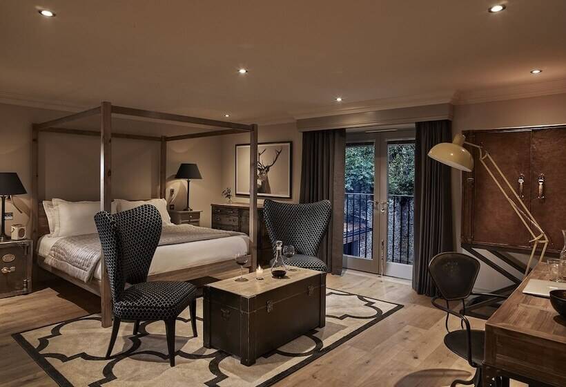 غرفة قياسية, The Harper