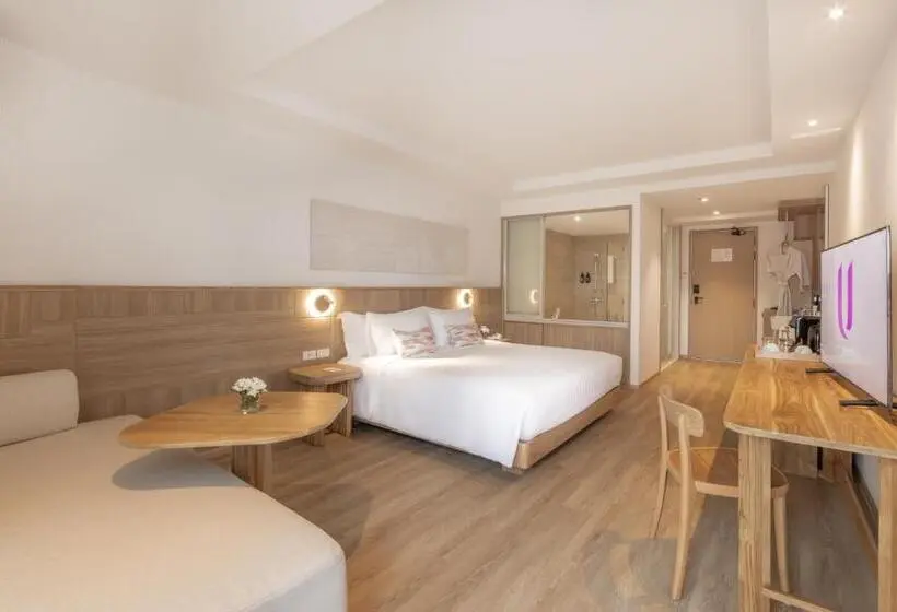 Superior-huone, U Hua Hin