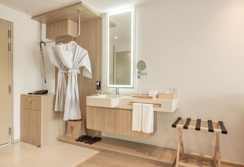 Номер Superior, U Hua Hin