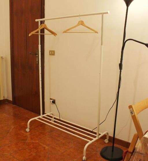 标准间, Camera A Grammichele