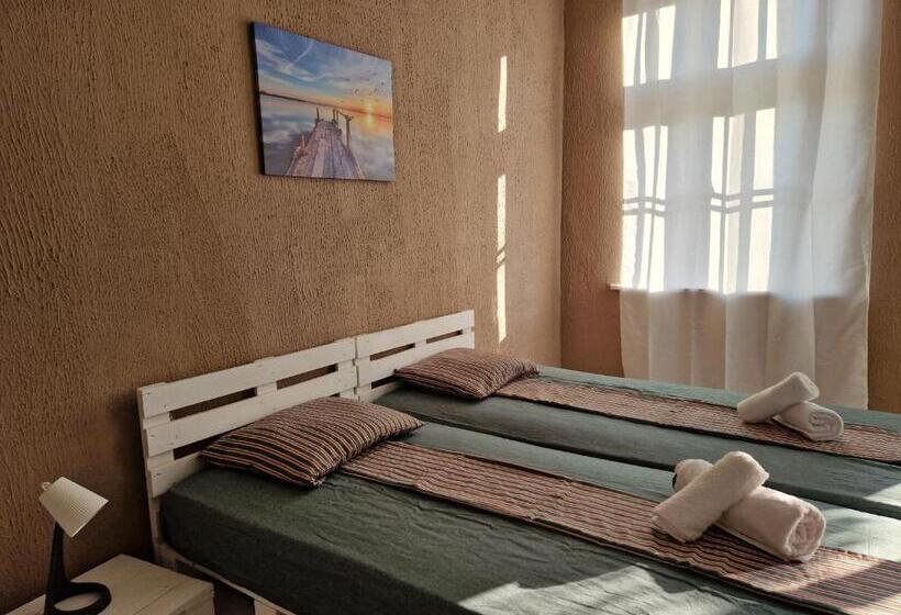 Pokój Deluxe z Balkonem, Lambo S Corner