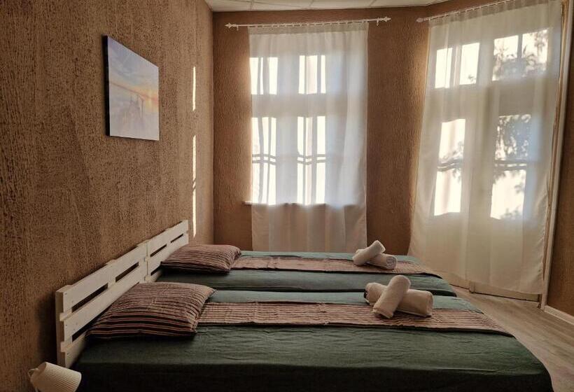 חדר דלוקס עם מרפסת, Lambo S Corner