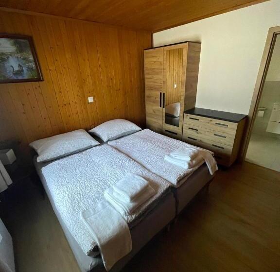 スタンダード４人部屋, Pension Balm