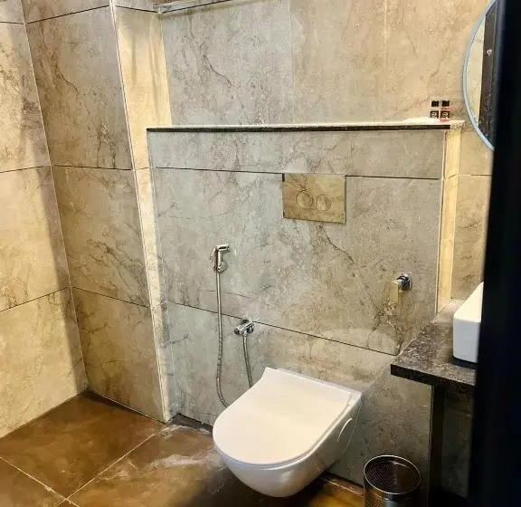 デラックスルーム, R G Bilkha Hotel And Resorts