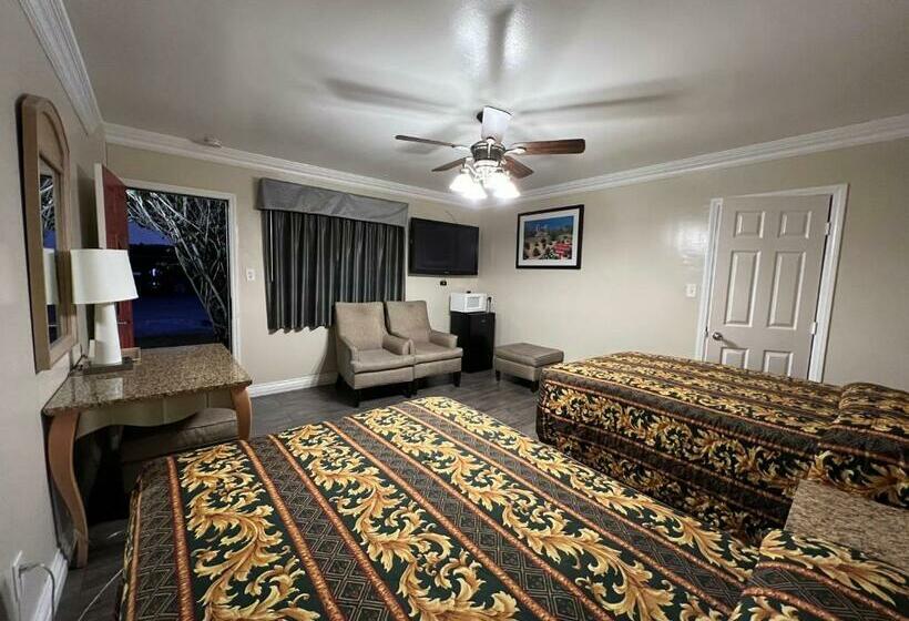 스탠다드 룸 더블 침대 2개, Flamingo Motel Oxnard
