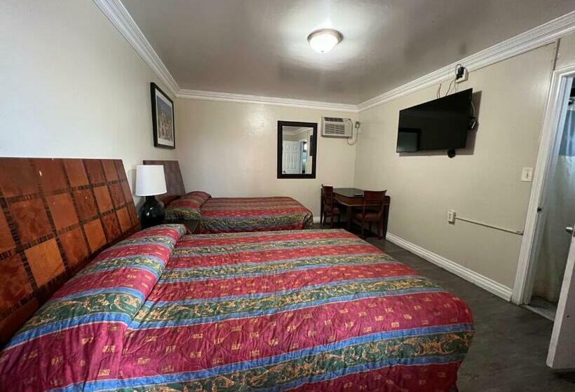 Номер Стандарт 2 Двуспальные Кровати, Flamingo Motel Oxnard