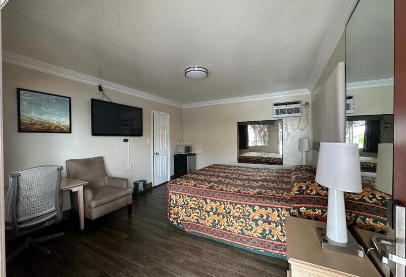 Номер Deluxe Кровать Кинг, Flamingo Motel Oxnard