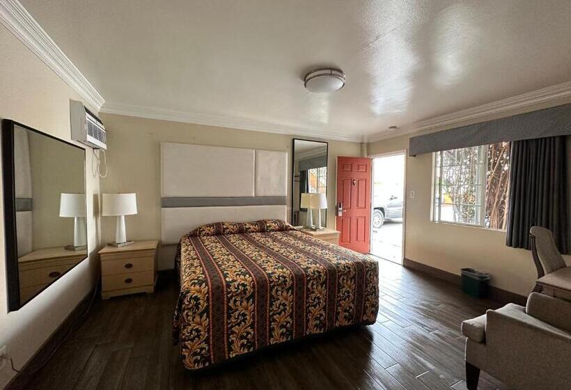 스탠다드 룸 킹사이즈 침대, Flamingo Motel Oxnard