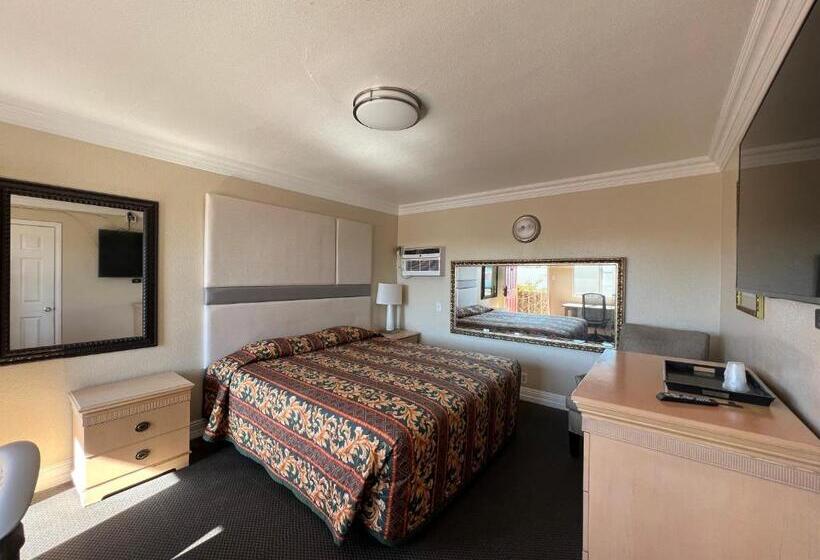 스탠다드 룸 킹사이즈 침대, Flamingo Motel Oxnard