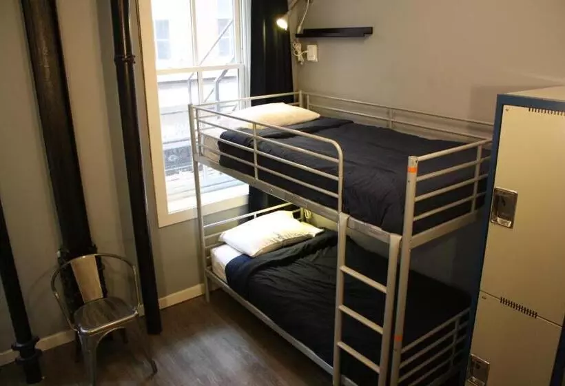 ルームシェアのワンベッド, Apple Hostels Of Philadelphia