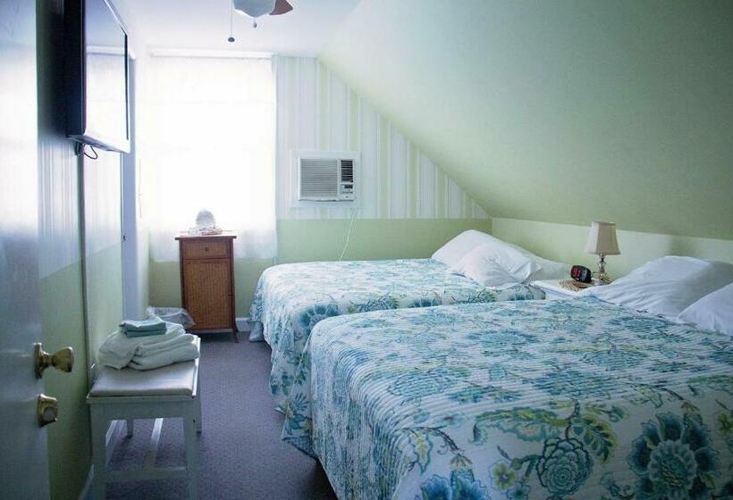 带2个双人床的标准工作室, Atlantic House Bed & Breakfast