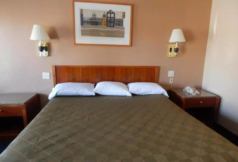 身障者適用スタンダードルーム, Bay Bridge Inn Oakland