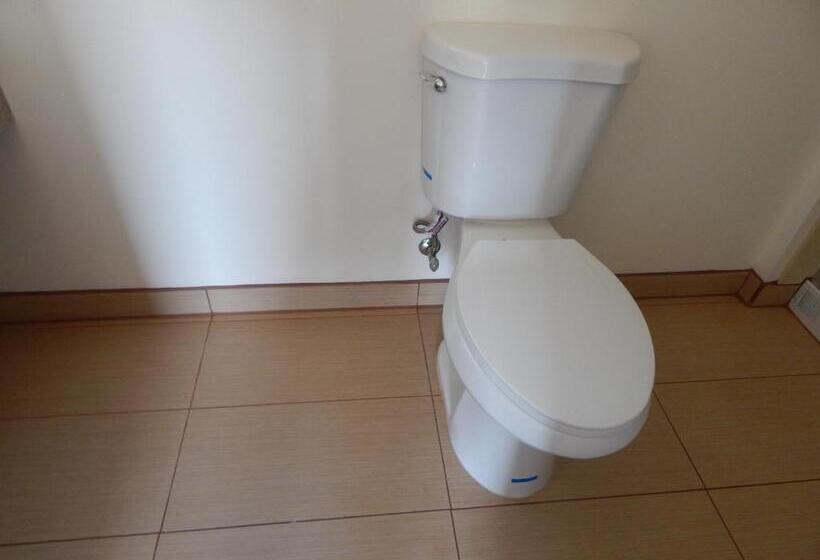 اتاق استاندارد برای معلولان, Bay Bridge Inn Oakland