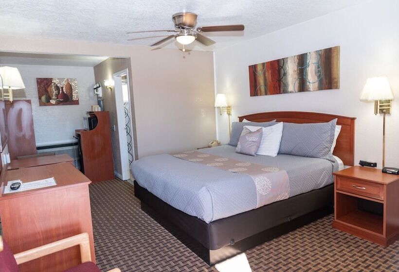 Номер Deluxe, Esquire Inn