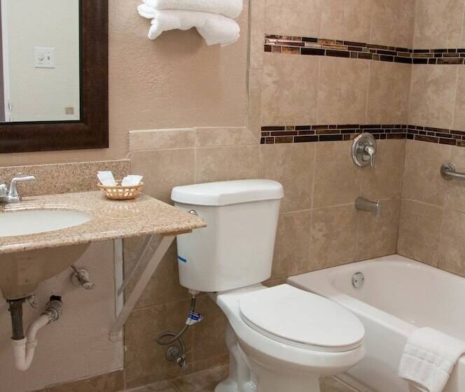 Номер Deluxe, Esquire Inn