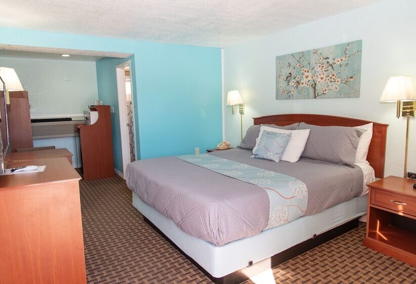 Номер Deluxe, Esquire Inn