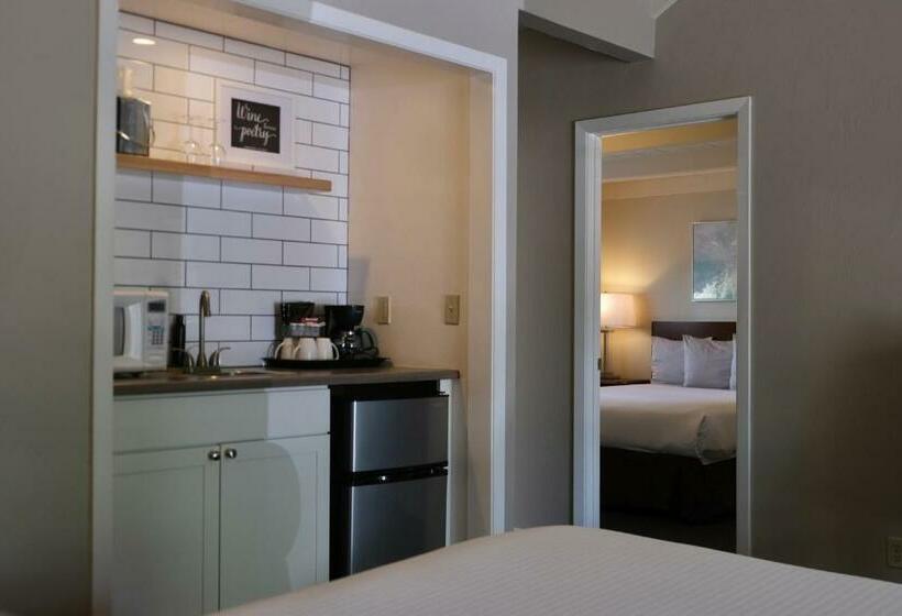 キングサイズベッドのスーペリアルーム, Golden Haven Hot Springs