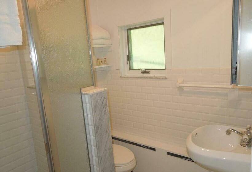 חדר סטנדרט שתי מיטות זוגיות, Hamlet Inn