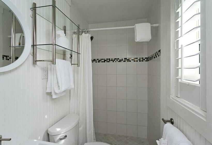 带大床的标准工作室, Inn On The Beach