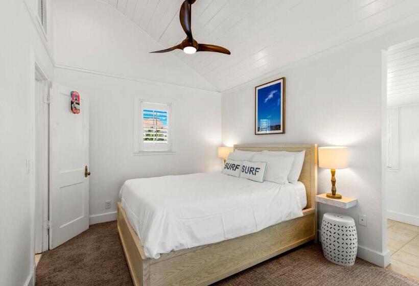 带1个卧室的带阳台的公寓, Inn On The Beach