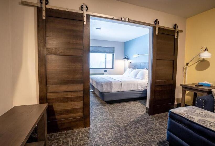 غرفة سوبيريور سرير كينج, Open Hearth Lodge